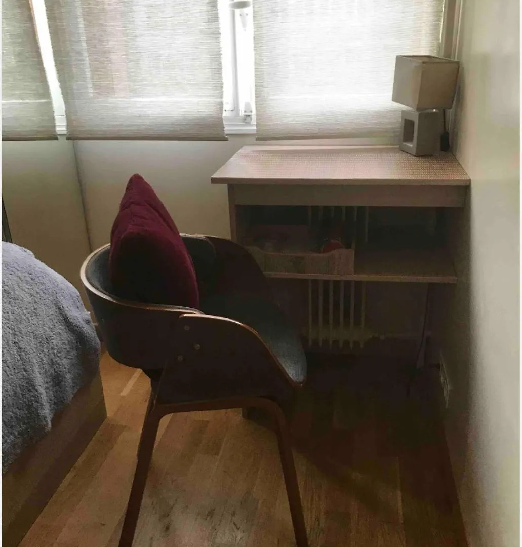 2 Pieces Lumineux Et Calme A Paris Apartment