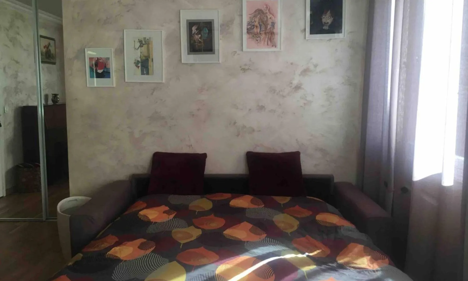 2 Pieces Lumineux Et Calme A Paris Apartment France