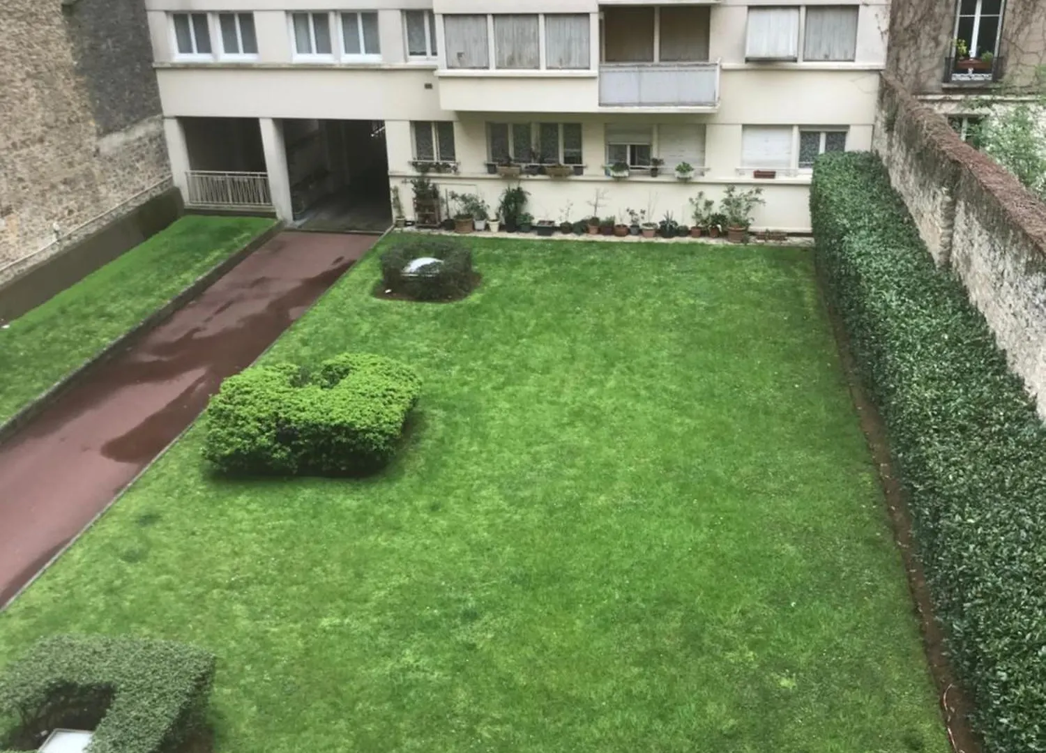2 Pieces Lumineux Et Calme A Paris Apartment